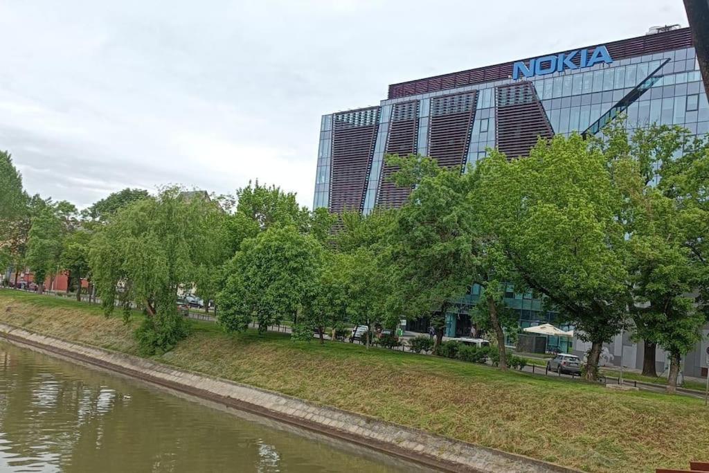 Central, Big Terrace, Near River Timisoara Ngoại thất bức ảnh